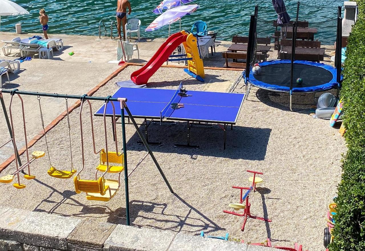 Apartmani Maxim Cattaro Esterno foto