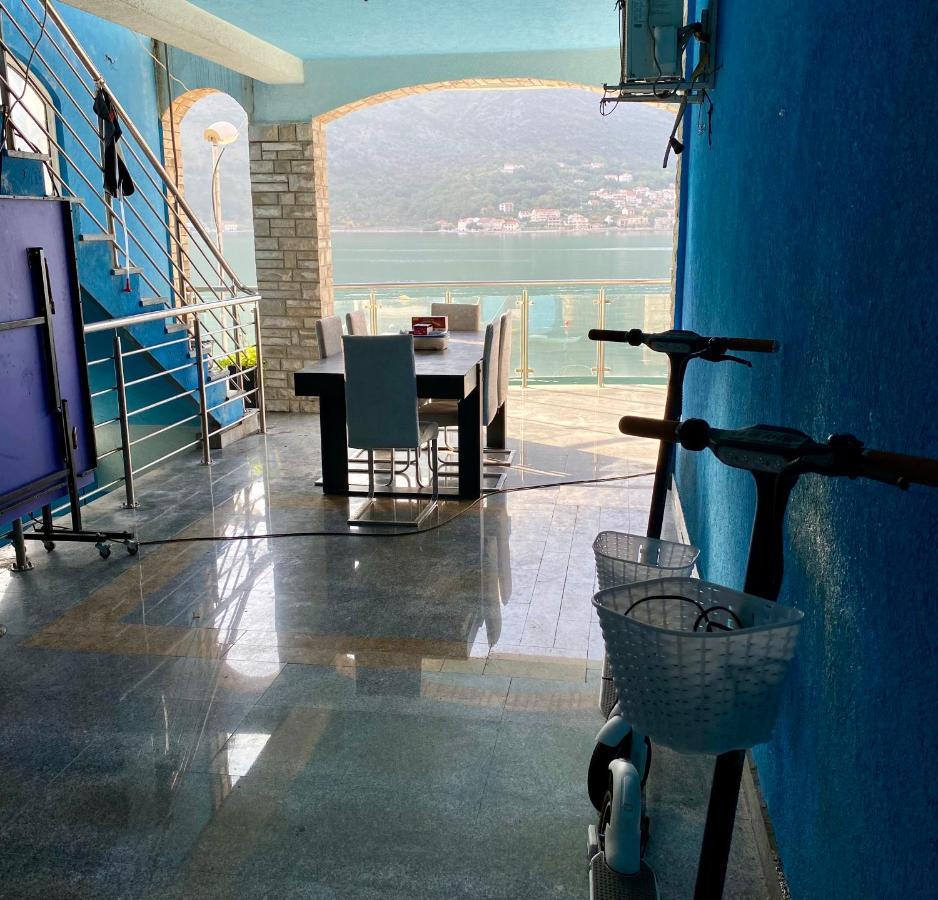 Apartmani Maxim Cattaro Esterno foto