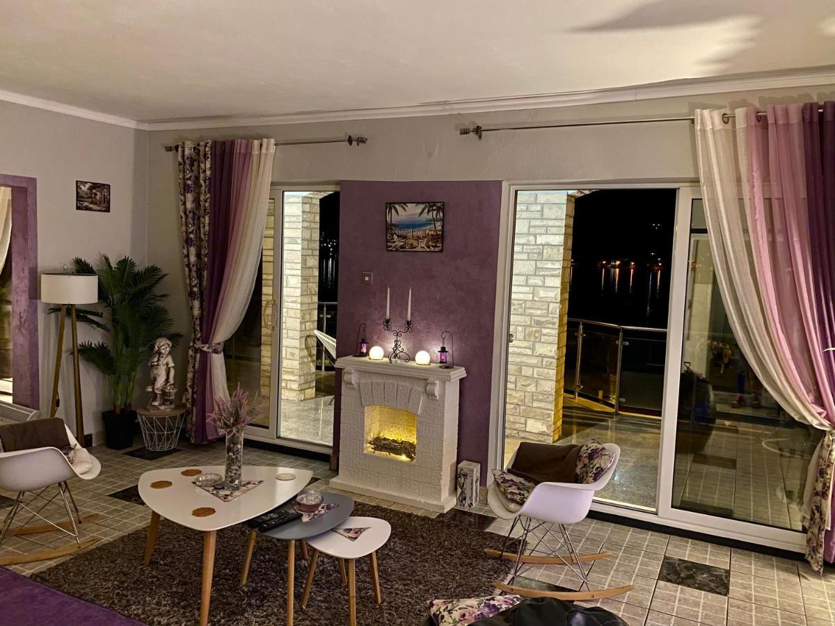 Apartmani Maxim Cattaro Esterno foto