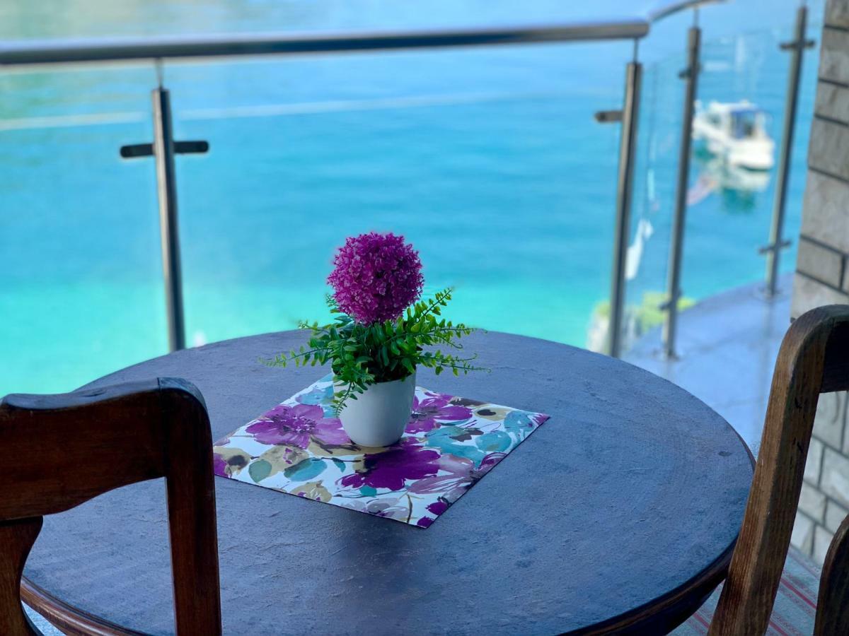 Apartmani Maxim Cattaro Esterno foto
