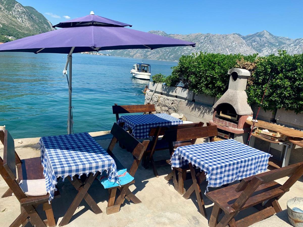 Apartmani Maxim Cattaro Esterno foto
